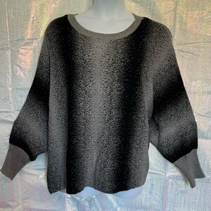 Wonderly plus size Batwing Sweater. Gray/Black.  Size 4X. Boat neck